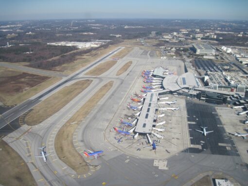 TRASLADO AEROPUERTO INTERNATIONAL AIRPORT (BWI)